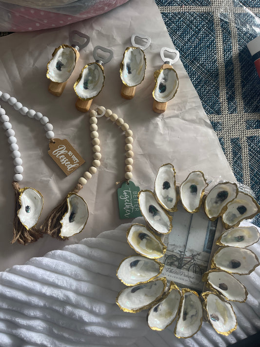 Oyster picture frame